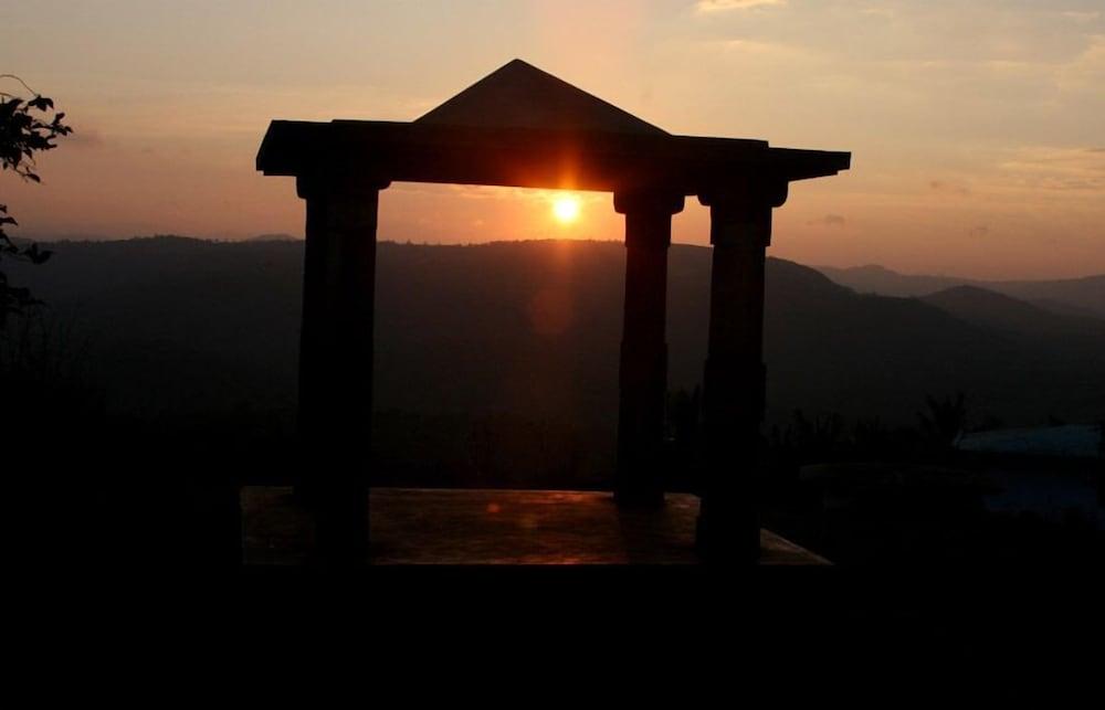 Punarjani Ayurvedic Resorts Ramakkalmedu Exteriör bild