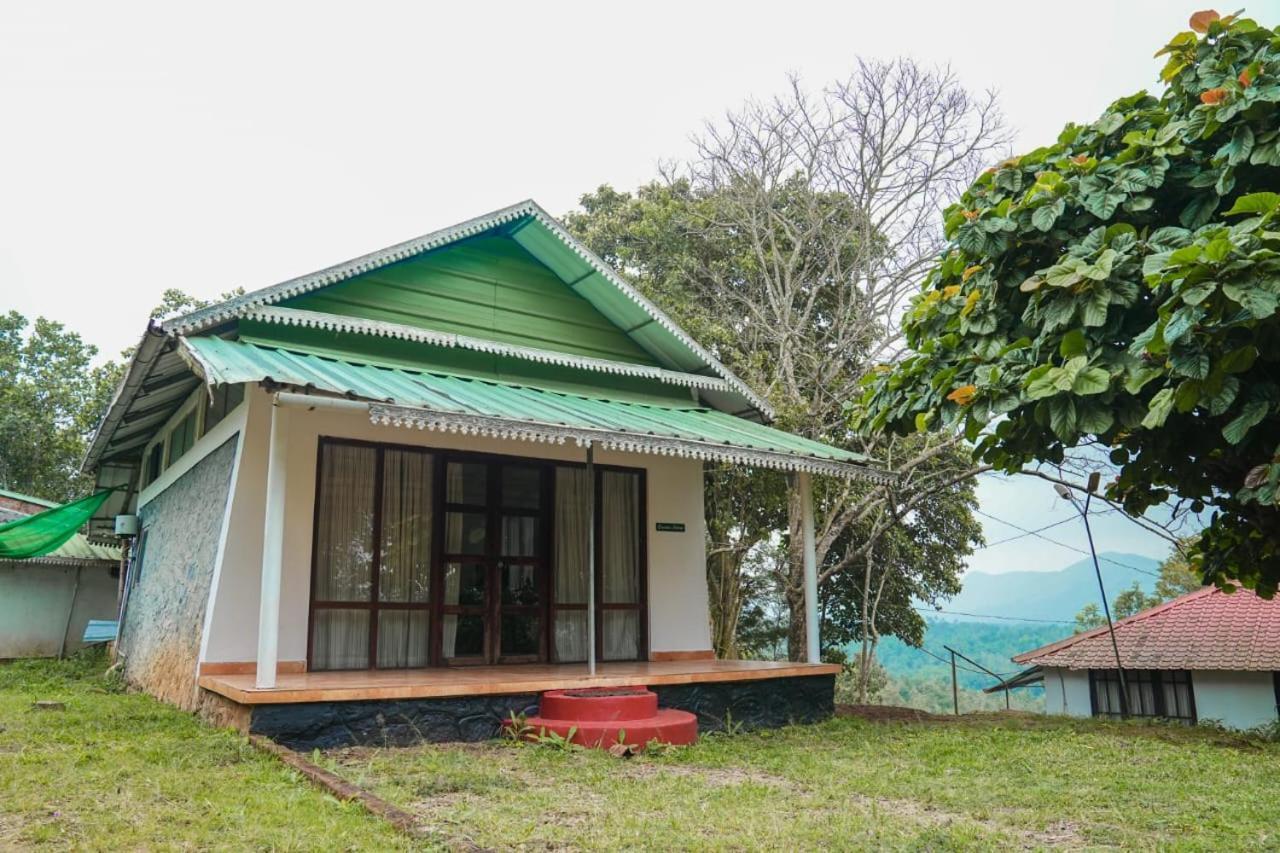 Punarjani Ayurvedic Resorts Ramakkalmedu Exteriör bild