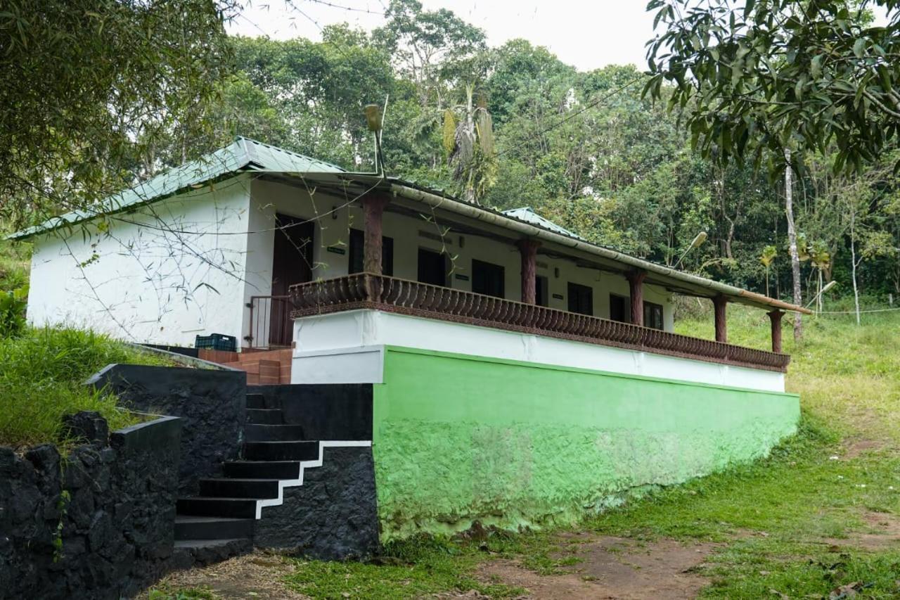 Punarjani Ayurvedic Resorts Ramakkalmedu Exteriör bild