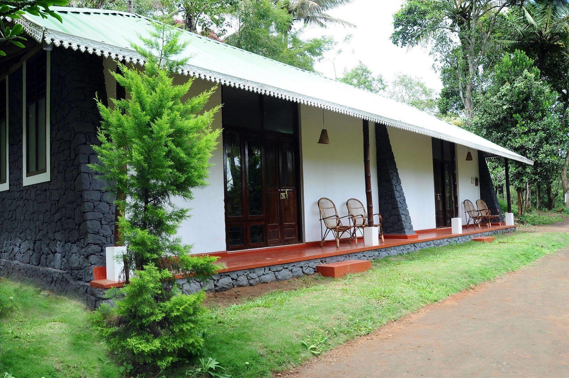 Punarjani Ayurvedic Resorts Ramakkalmedu Exteriör bild